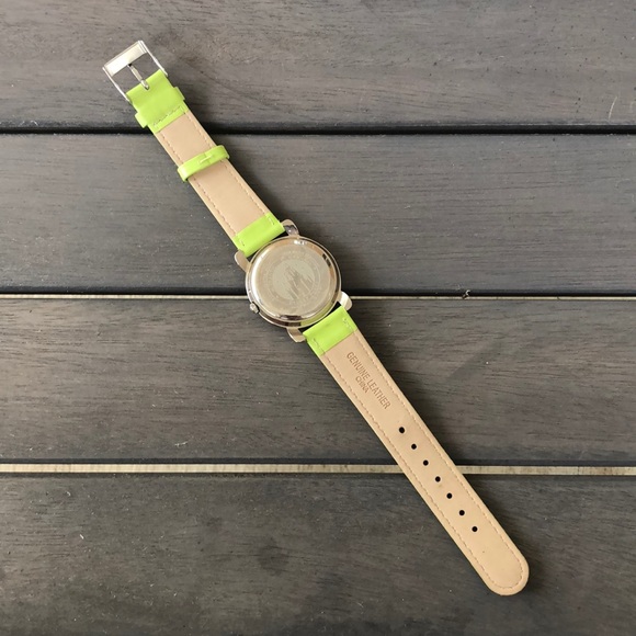 Tinkerbell Watch Official Disney World - Picture 3 of 10